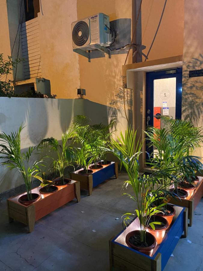Backpackers Den Hostel Lucknow Exterior photo