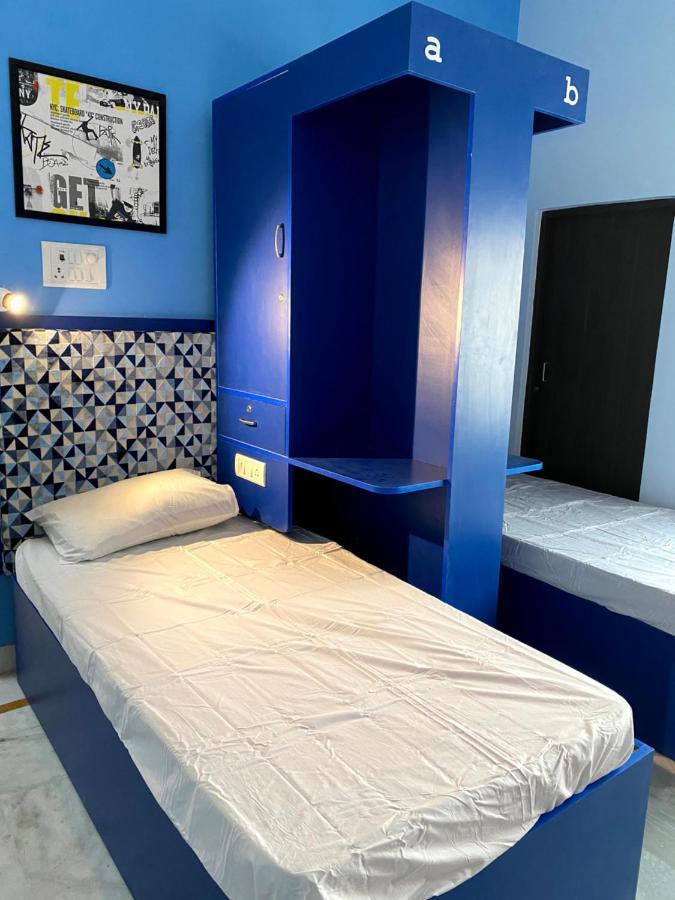 Backpackers Den Hostel Lucknow Exterior photo